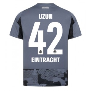 Eintracht Frankfurt Can Uzun #42 Jalkapallovaatteet Kolmaspaita 2025-26 Lyhythihainen
